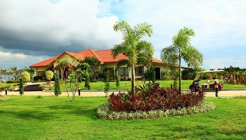 Myat Taw Win Hotel Naypyidaw Eksteriør billede