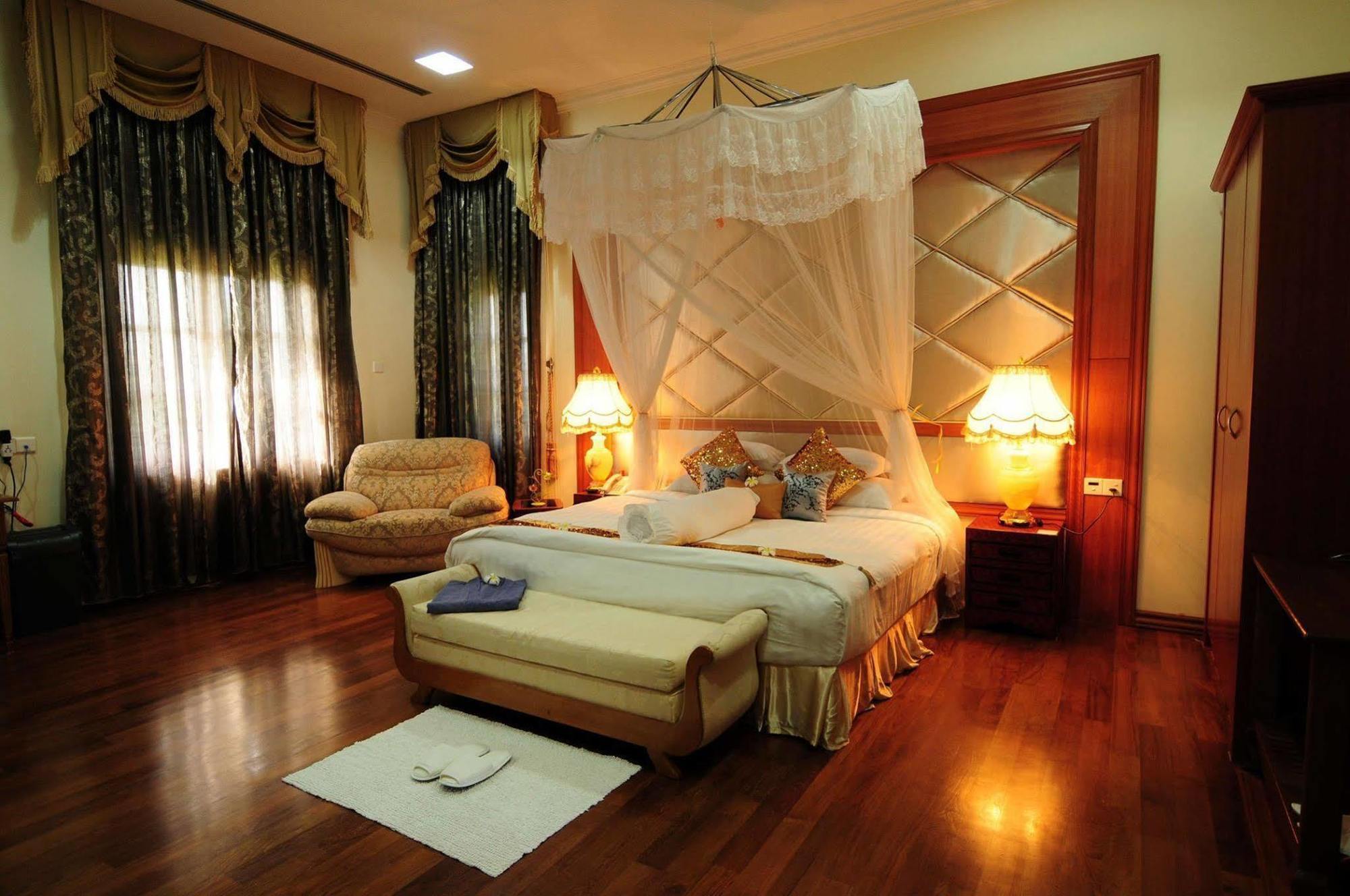 Myat Taw Win Hotel Naypyidaw Eksteriør billede